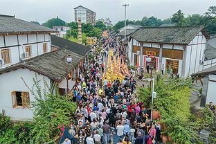 活力满满难救主！波杰姆斯基8投5中&三分5中3 贡献13分9板4助1断